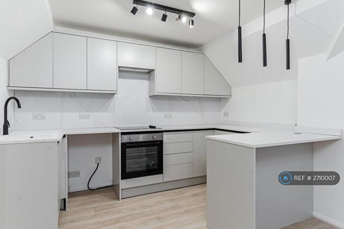 1 Bedroom Flat To Rent In Eastcheap, Letchworth Garden City, SG6