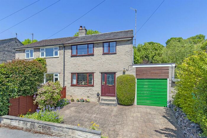 3 Bedroom Semi-Detached House For Sale In Smithy Knoll Road, Calver, Hope Valley, S32