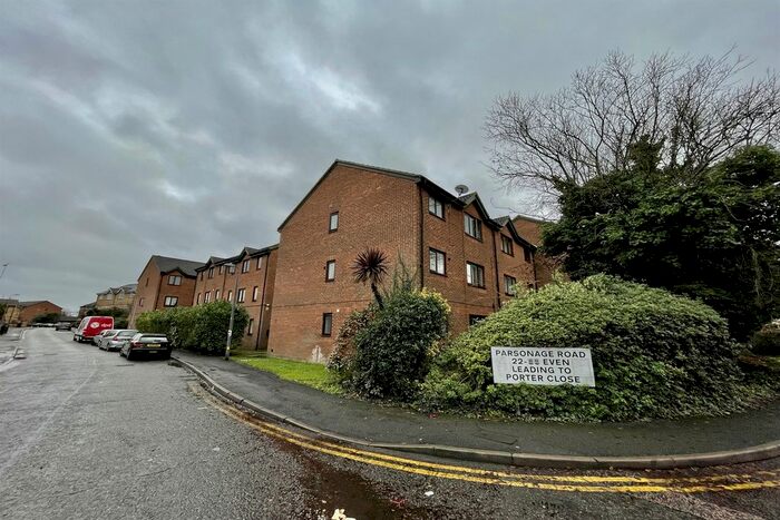 Studio To Rent In Parsonage Road, Grays, RM20