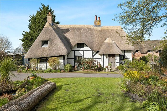 3 Bedroom Detached House For Sale In High Street, Burbage, Marlborough, Wiltshire, SN8