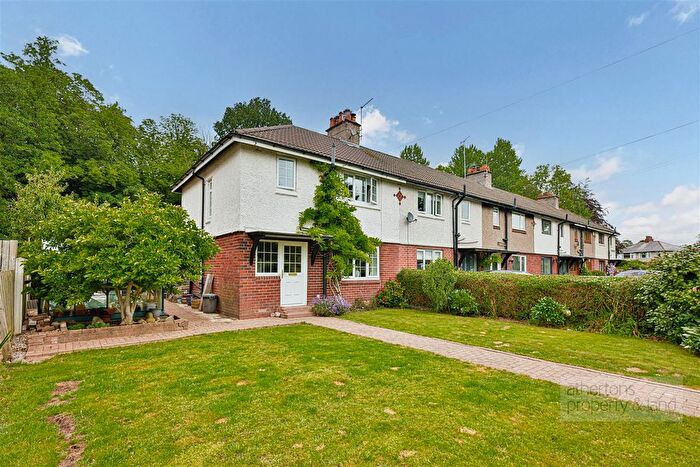3 Bedroom Mews For Sale In The Crescent, Whalley, Ribble Valley, BB7