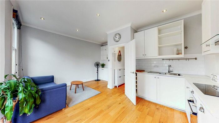 1 Bedroom Flat To Rent In Birkbeck Road, London, Uk, W3