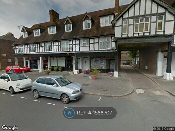 1 Bedroom Flat To Rent In Banstead, Surrey, SM7