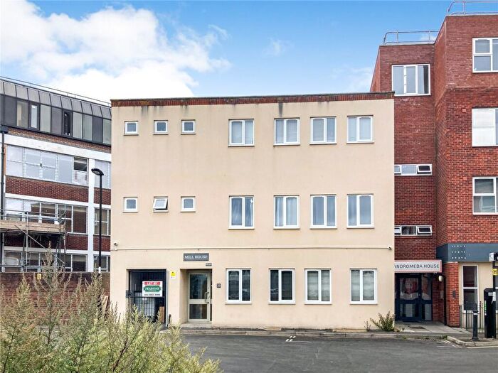 1 Bedroom Apartment To Rent In Southampton Street, Southampton, Hampshire, SO15