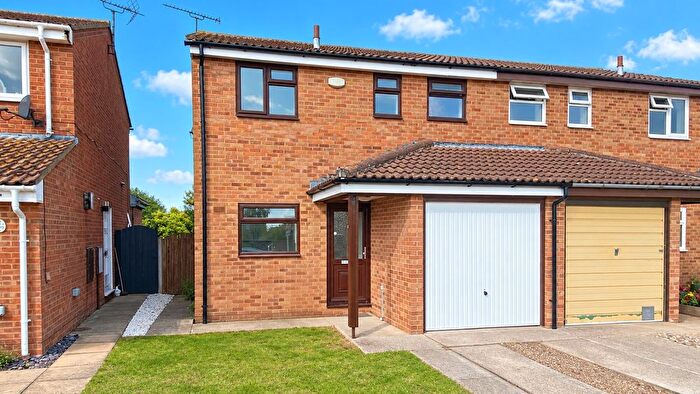 3 Bedroom Semi-detached House To Rent In Wrentham Avenue, Herne Bay, CT6