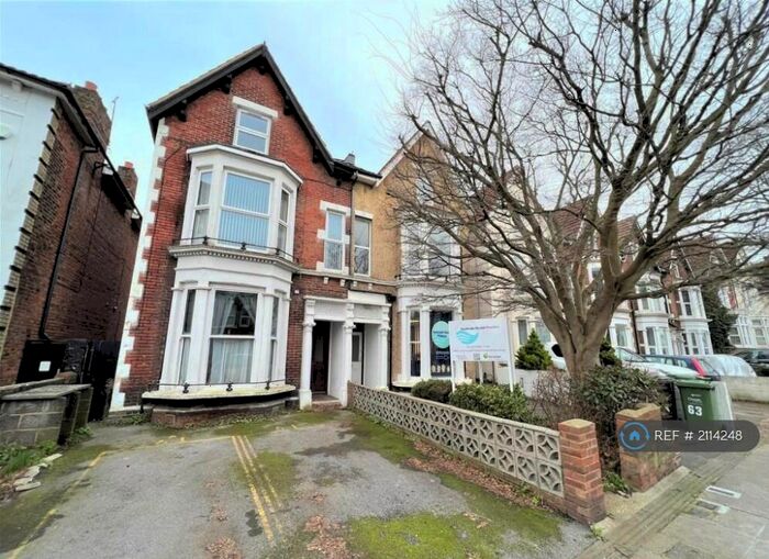 1 Bedroom Flat To Rent In Victoria Road, Southsea, PO5
