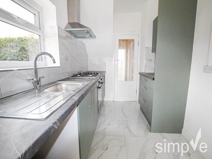 4 Bedroom Property To Rent In Cromwell Road, Hayes, Middlesex, UB3