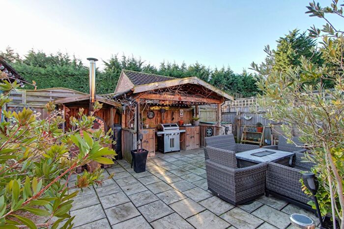 4 Bedroom Detached House For Sale In Orchard Drive, West Walton, PE14