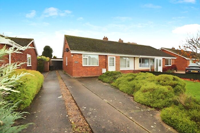 3 Bedroom Bungalow For Sale In Sheffield Road, Wymondham, Norfolk, NR18