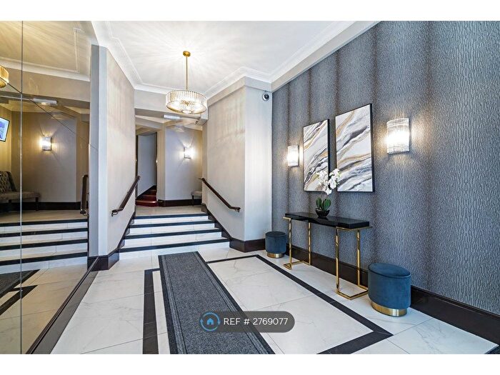 3 Bedroom Flat To Rent In Northways, London, NW3