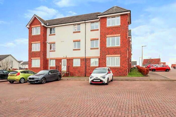 2 Bedroom Apartment To Rent In Duthac Court, Dunfermline, KY11