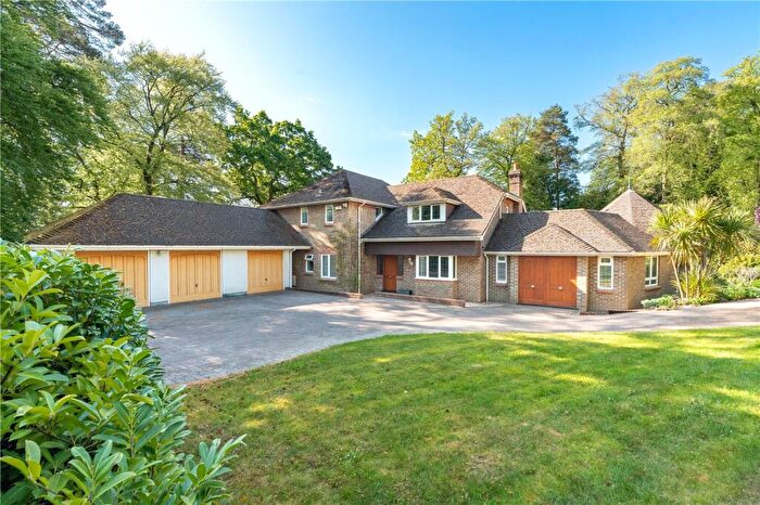 5 Bedroom Detached House For Sale In Northleigh Lane, Colehill, Wimborne, Dorset, BH21