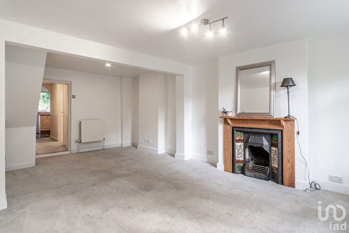 2 Bedroom Terraced House To Rent In Hadham Road, Bishop's Stortford, CM23