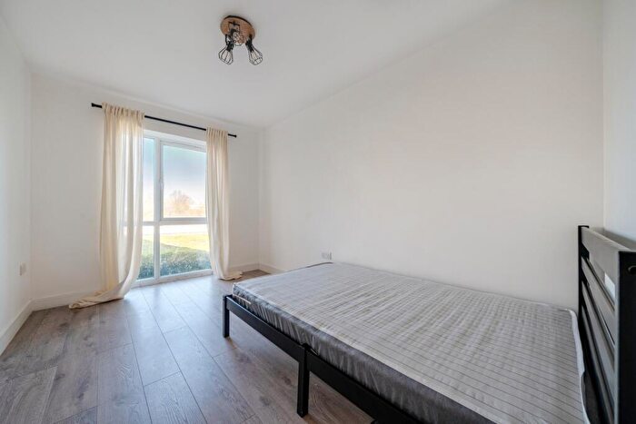 2 Bedroom Flat To Rent In Clydesdale Way Belvedere, DA17