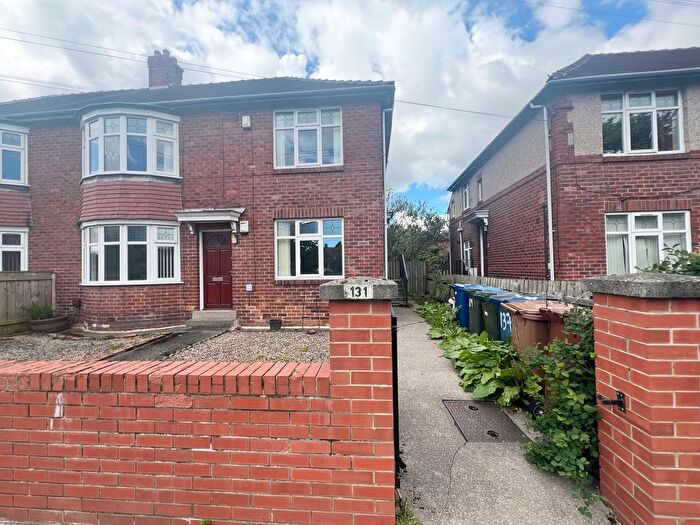 2 Bedroom Flat To Rent In Strathmore Road, Gosforth, Newcastle Upon Tyne, NE3