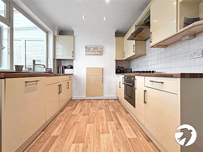 3 Bedroom Terraced House To Rent In Sutherland Avenue, Welling, DA16