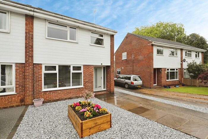 3 Bedroom Semi Detached House For Sale In Birkdale Avenue, Knaresborough, North Yorkshire, HG5