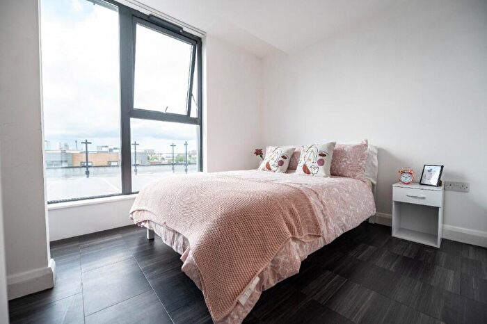 Studio To Rent In St Cyprians, Edge Lane, Liverpool, L7