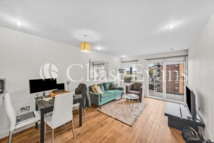 1 Bedroom Flat For Sale In Restell Close, Greenwich, London, SE3