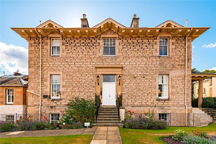 2 Bedroom Flat For Sale In Trinity Way, Edinburgh, Midlothian, EH5