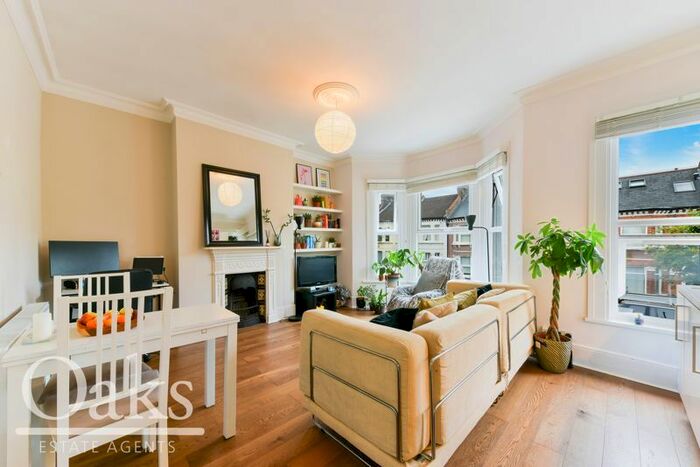 2 Bedroom Flat To Rent In Pathfield Road, London, SW16