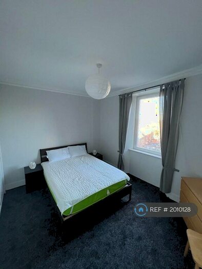 1 Bedroom Flat To Rent In Peffer Street, Edinburgh, EH16