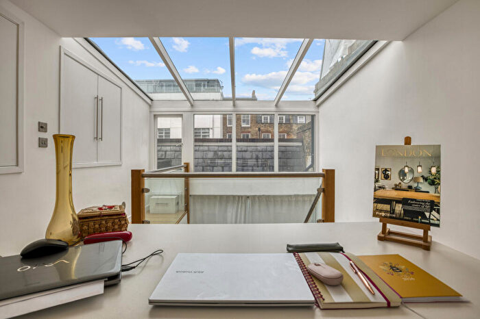 1 Bedroom Flat For Sale In Liverpool Road, London, N1