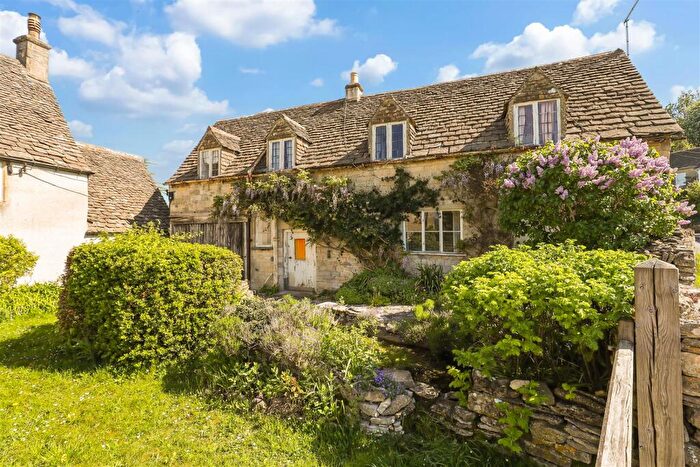 3 Bedroom House For Sale In Lower Littleworth, Amberley, Stroud, GL5
