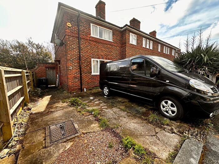 2 Bedroom House To Rent In St Martins Road, Oxford, OX4