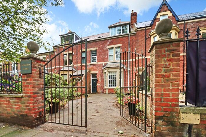 5 Bedroom Terraced House For Sale In Albany Gardens, Whitley Bay, Tyne And Wear, NE26