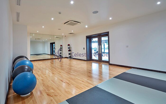 1 Bedroom Flat To Rent In Beaufort Square, London, NW9