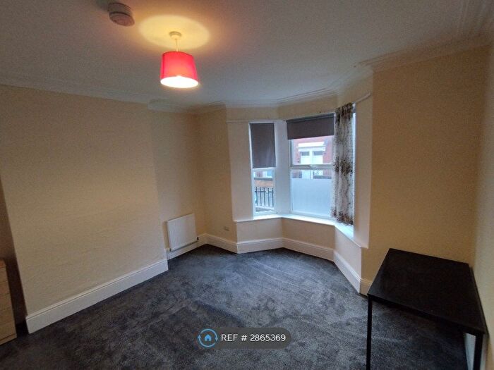 2 Bedroom Flat To Rent In Hampstead Road, Newcastle Upon Tyne, NE4