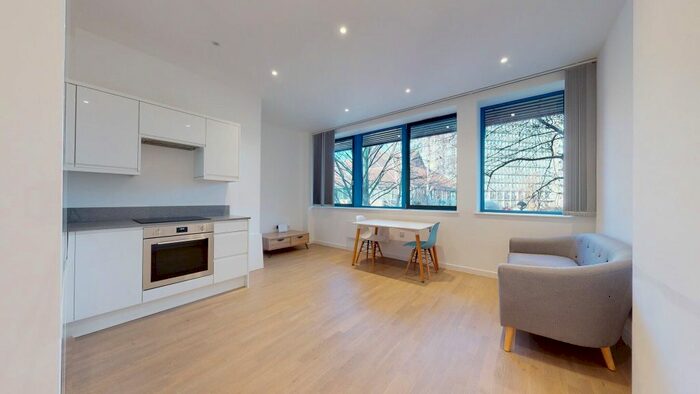 Studio To Rent In Riverbank Way, Brentford, TW8