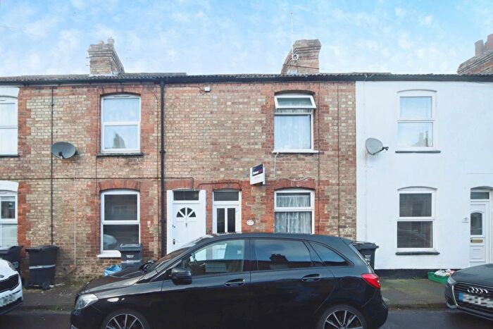2 Bedroom Terraced House For Sale In Gloucester Street, Taunton, Somerset, TA1