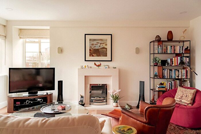 2 Bedroom Flat For Sale In Cottesmore Court, Stanford Road, Kensington, London, W8