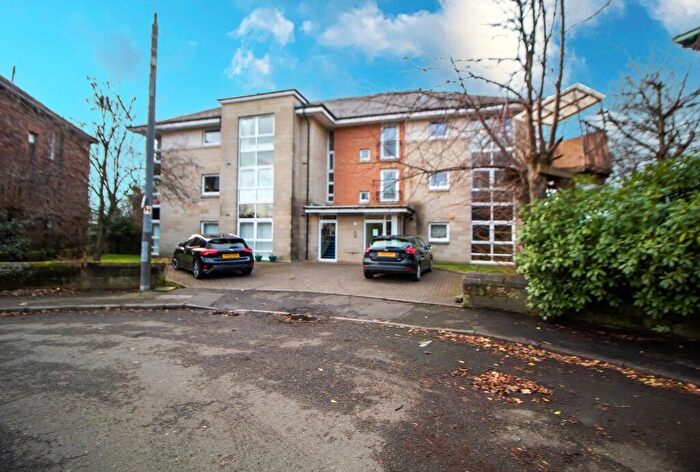 2 Bedroom Flat To Rent In , Broompark Circus, Dennistoun, G31