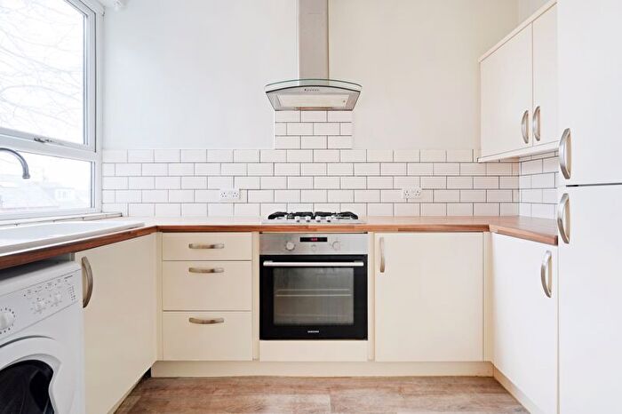 2 Bedroom Terraced House To Rent In Whitehouse Road, Sheffield, S6