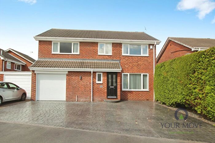 4 Bedroom Detached House For Sale In Blackburn Crescent, Chapeltown, Sheffield, Sheffield, S35