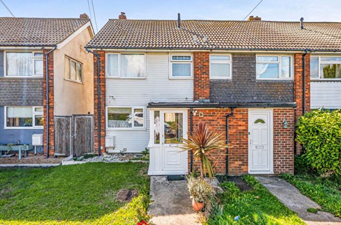 3 Bedroom End Of Terrace House For Sale In Stocks Lane, East Wittering, PO20