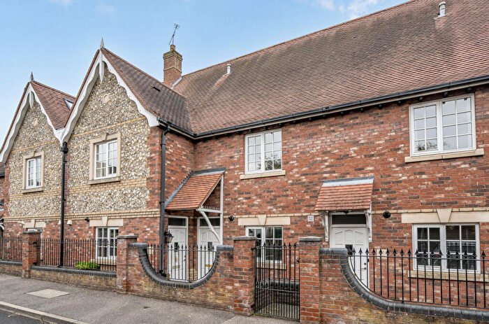 3 Bedroom Terraced House For Sale In West Road, Saffron Walden, Essex, CB11