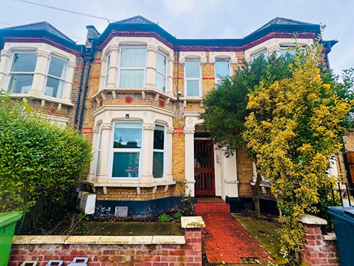 1 Bedroom Flat To Rent In Dalrymple Road, London, SE4