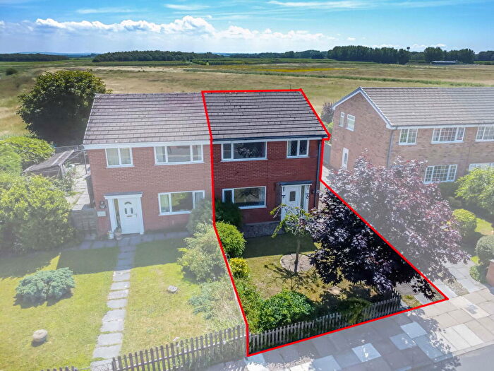 3 Bedroom Semi-Detached House For Sale In Three Pools, Crossens, Southport, PR9