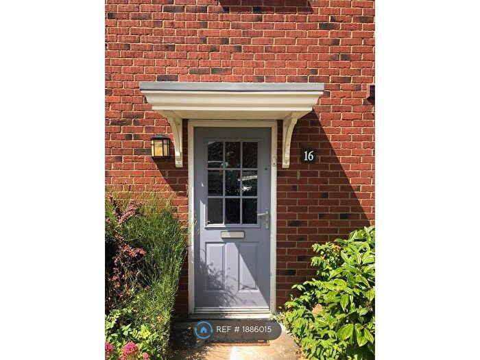 4 Bedroom Terraced House To Rent In Wren Close, Loughborough, LE11