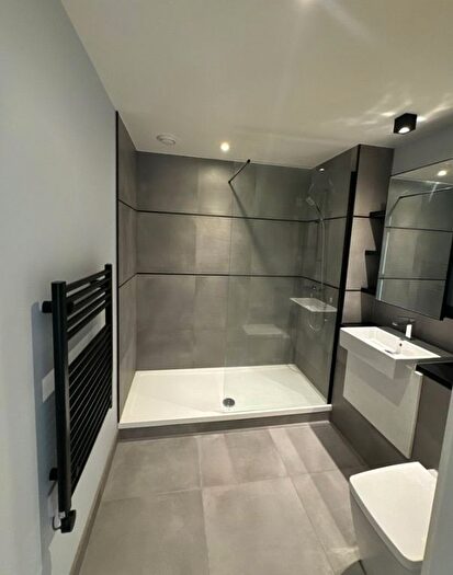 Property To Rent In Makers Yard, Bromley-By-Bow, E3