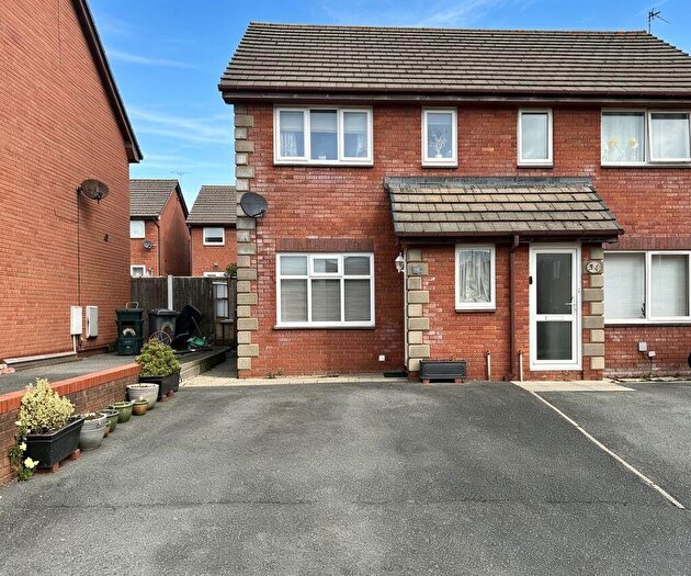 2 Bedroom Semi Detached House For Sale In Campbell Close, Penrhyn Bay, LL30