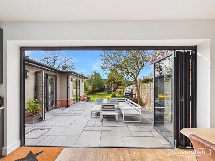 3 Bedroom Semi-Detached House For Sale In Hallfields Road, Tarvin, Chester, CH3