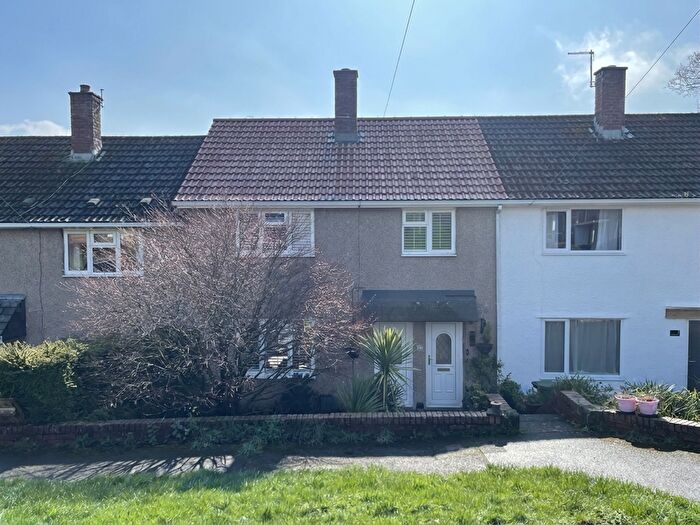 3 Bedroom Terraced House For Sale In Redhills Close, Redhills, EX4