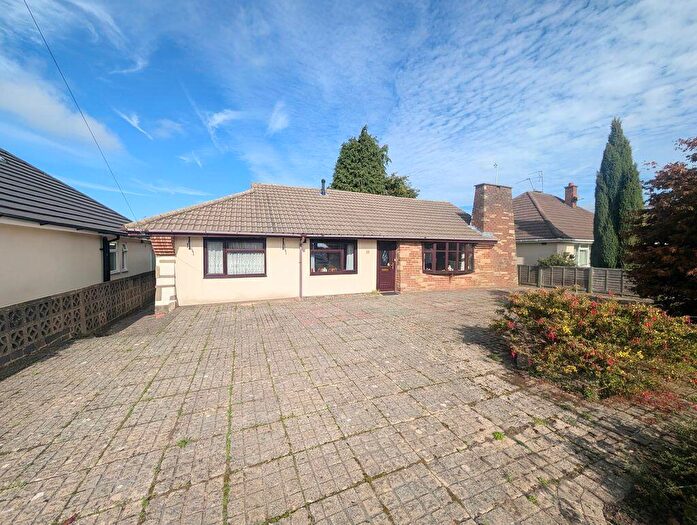 2 Bedroom Detached Bungalow For Sale In Windmill Road, Nuneaton, CV10