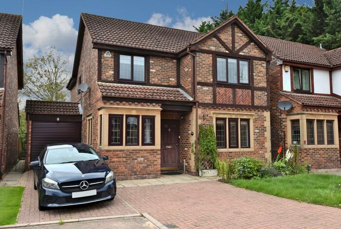 5 Bedroom Detached House To Rent In Tudor Manor Gardens, Watford, WD25