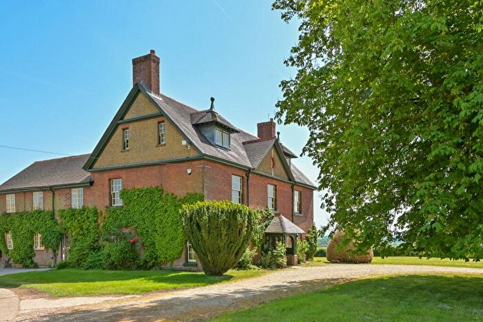 8 Bedroom Detached House To Rent In Upper Winchendon, Aylesbury, Buckinghamshire, HP18